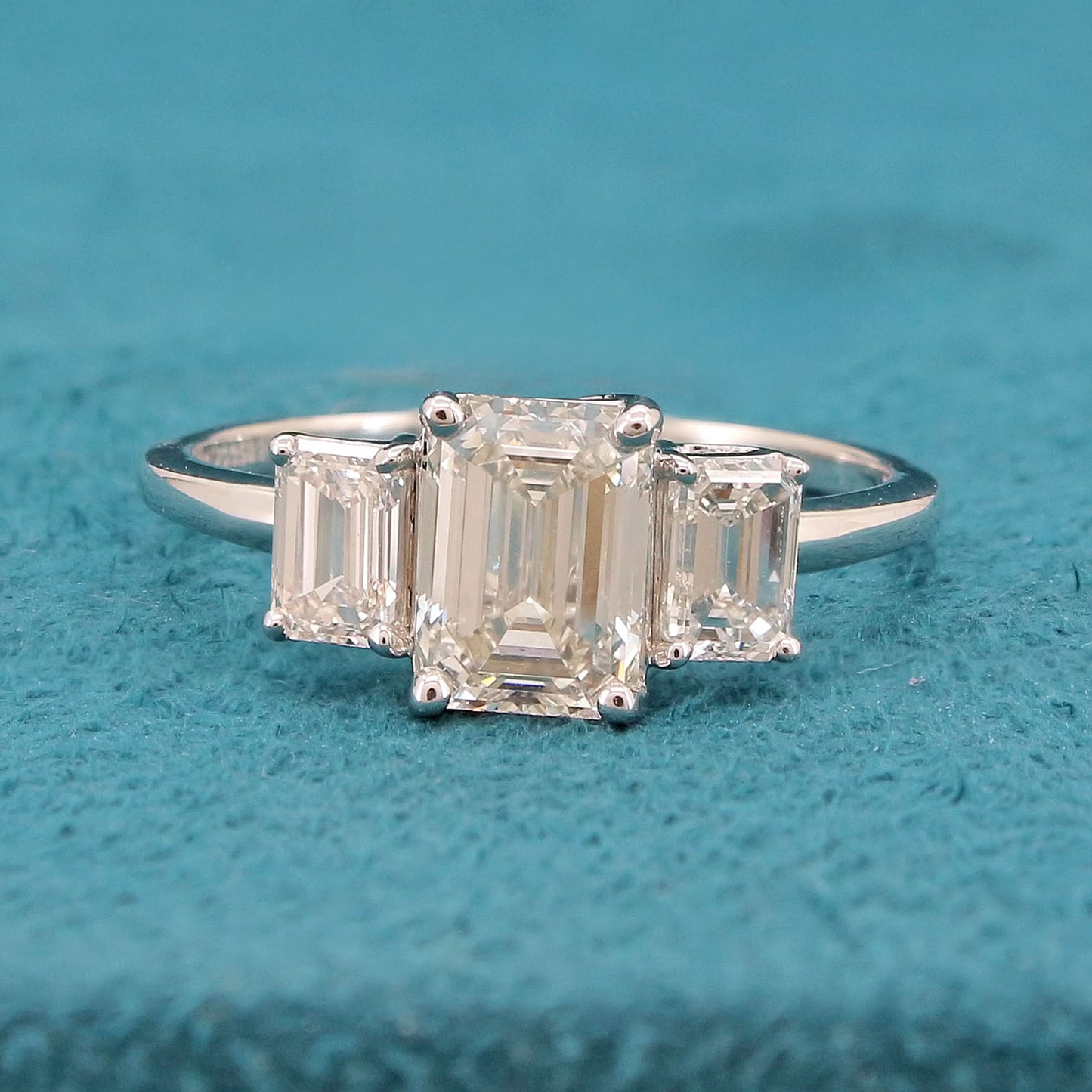 Serelle Three Stone Diamond Ring