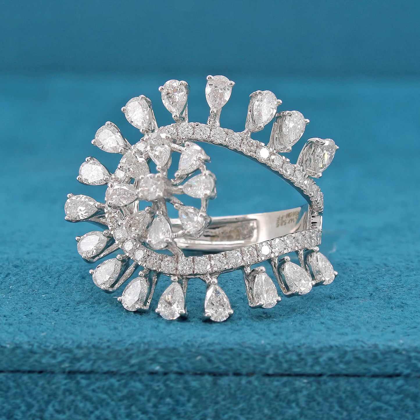 Yselle Diamond Ring