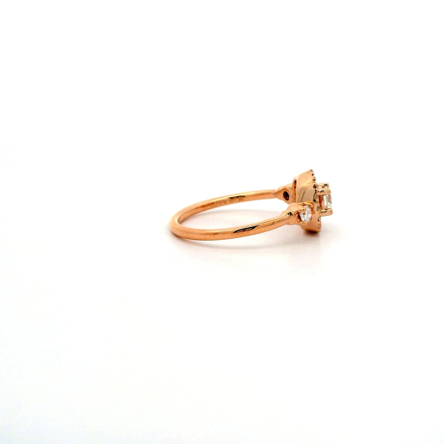 Noel Halo Diamond Ring