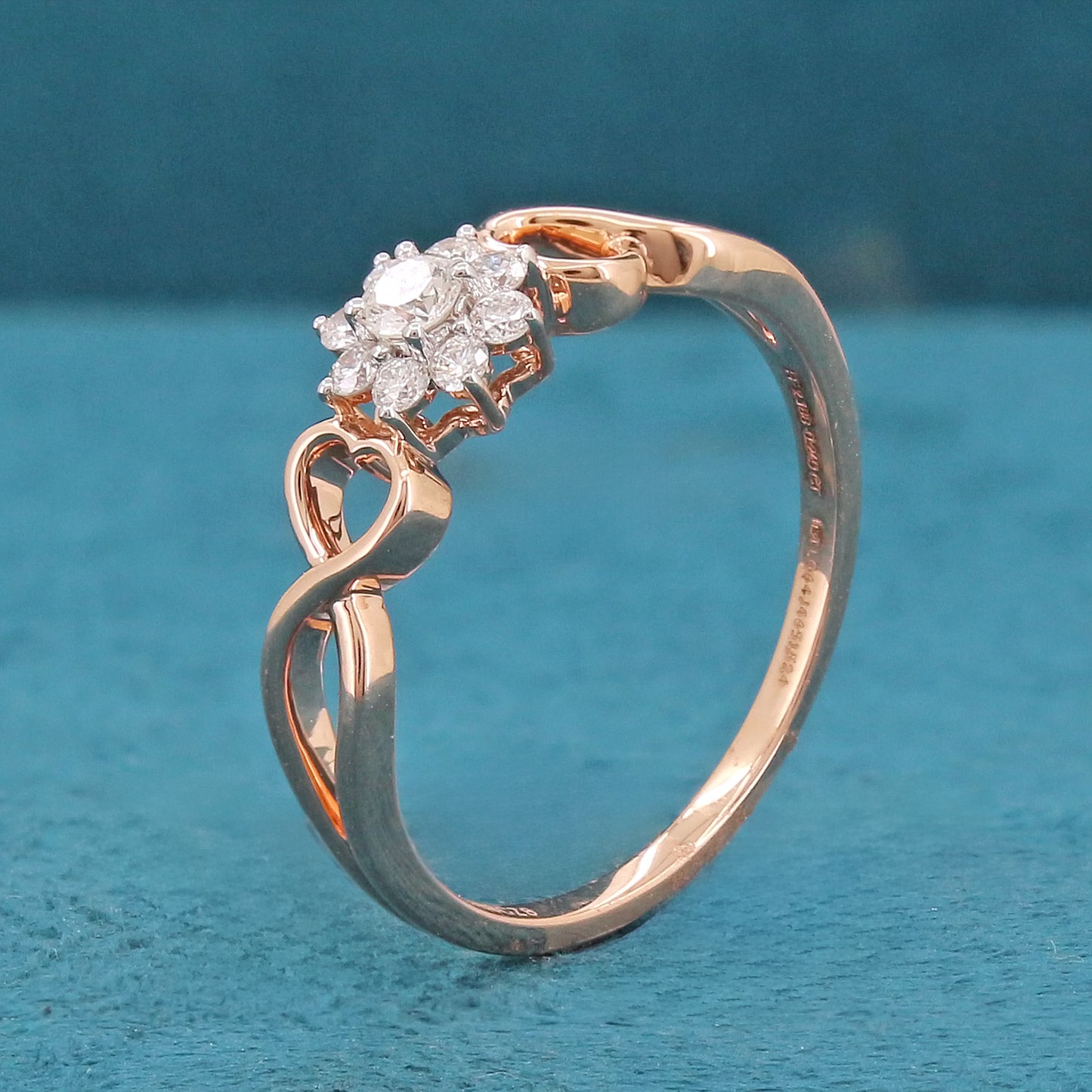Venelle Floral Diamond Ring