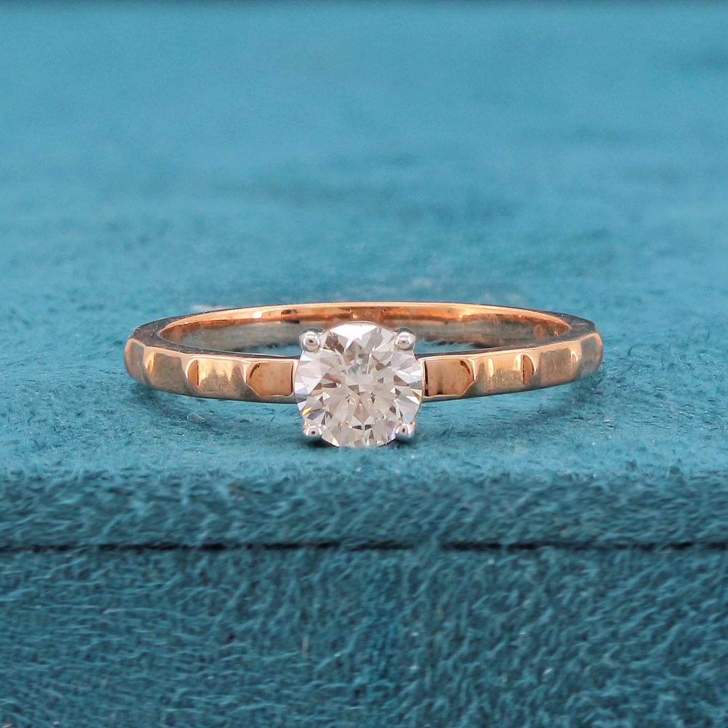 Arwen Solitaire Diamond Ring