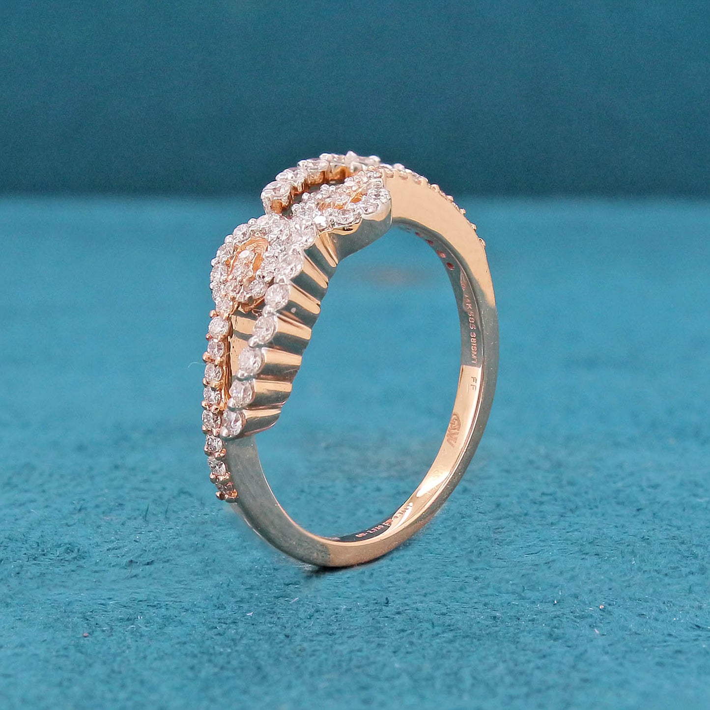 Lirien Flow Diamond Dailywear Ring