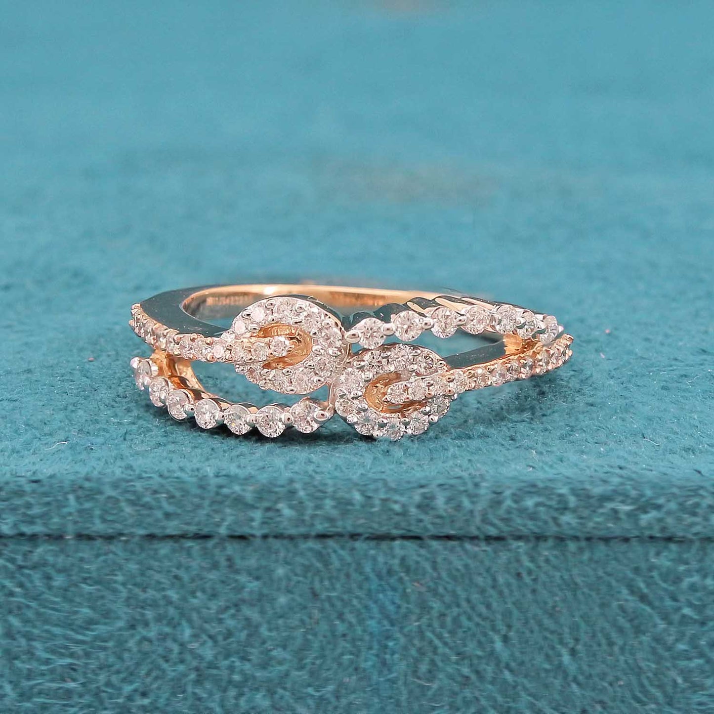 Lirien Flow Diamond Dailywear Ring