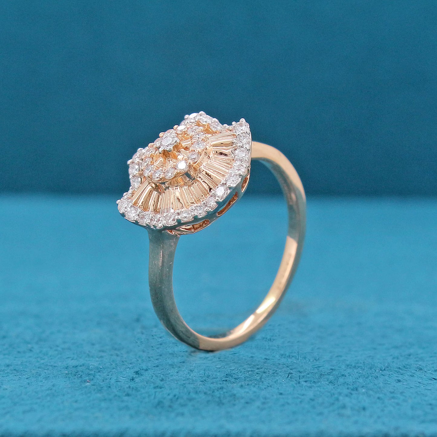 Elva Floral Diamond Ring