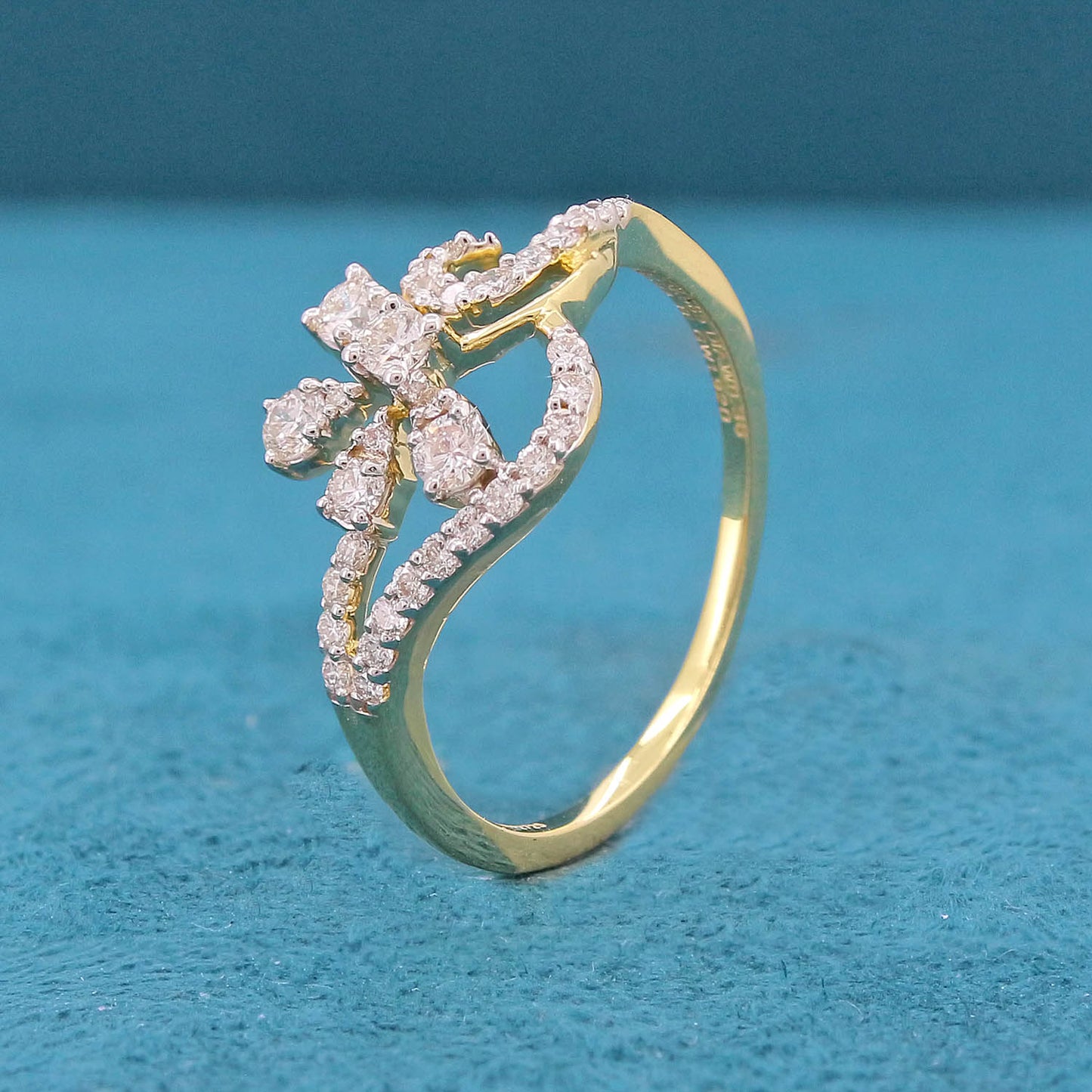 Liane Diamond Ring