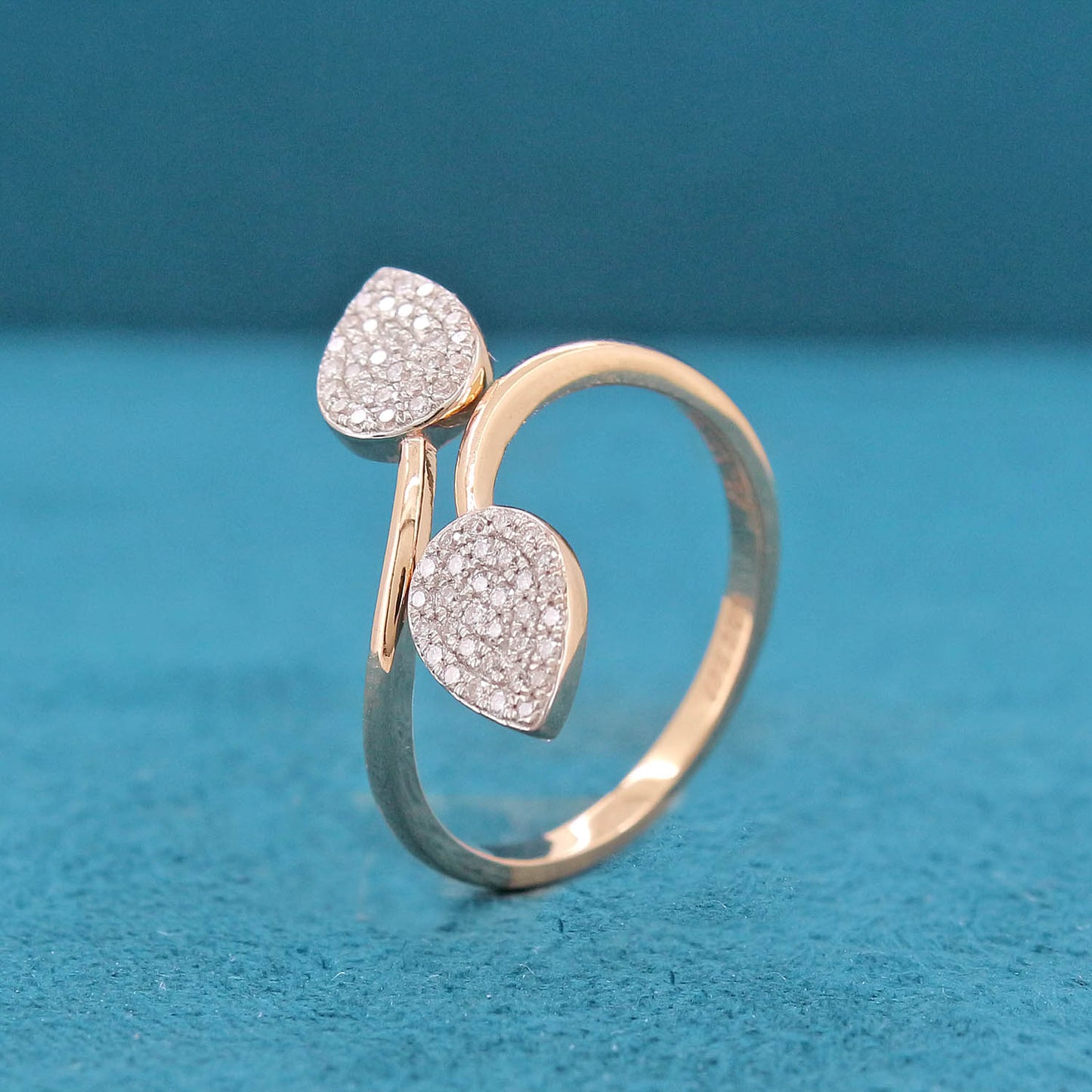 Cazira Scatter Diamond Ring