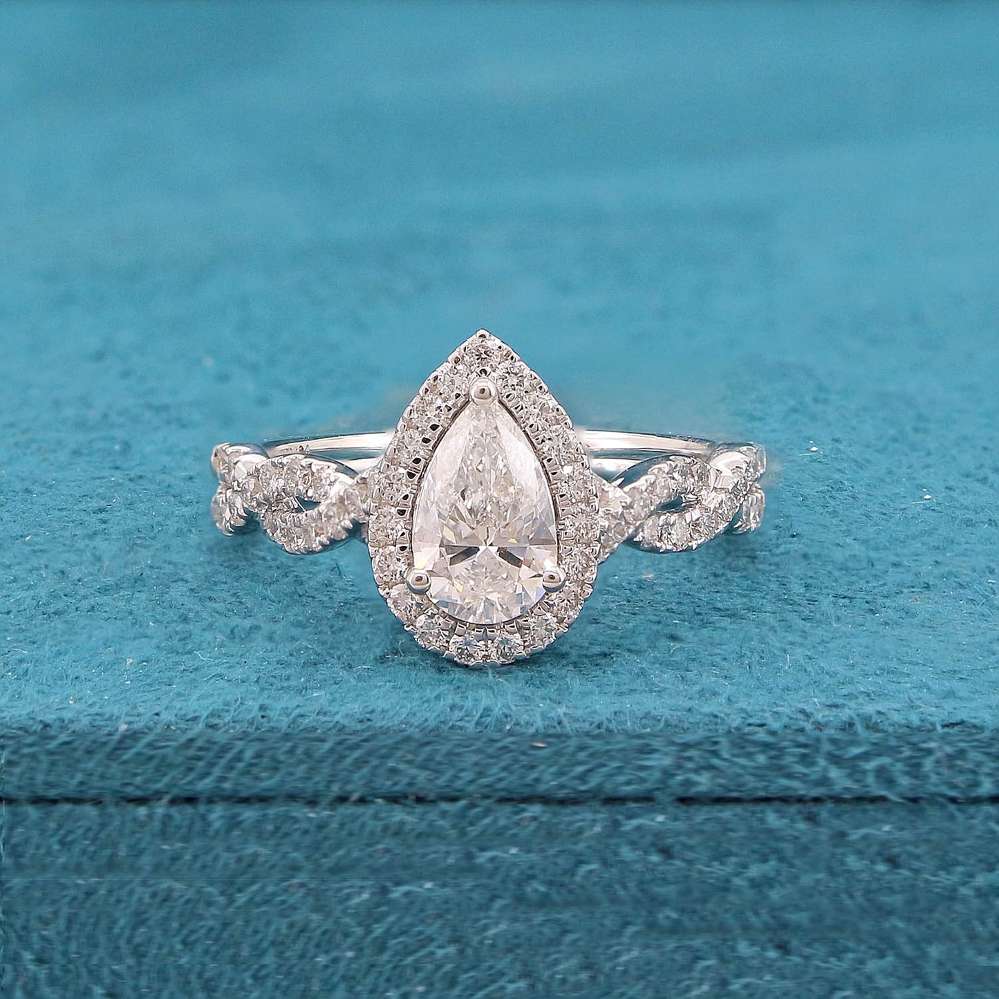 Seraphina Halo Diamond Ring