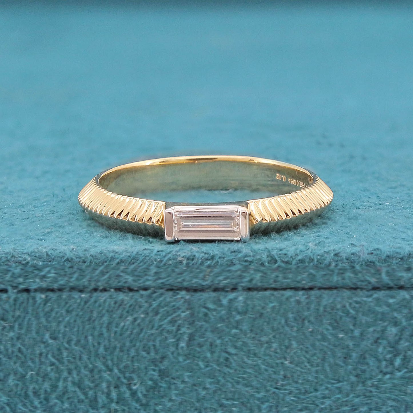 Ira Solitaire Diamond Ring