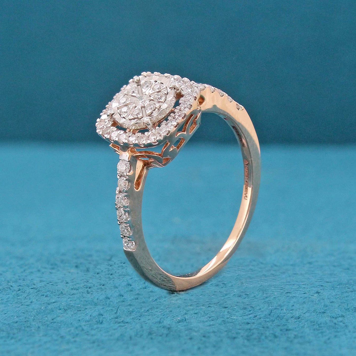 Mael Box Diamond Ring