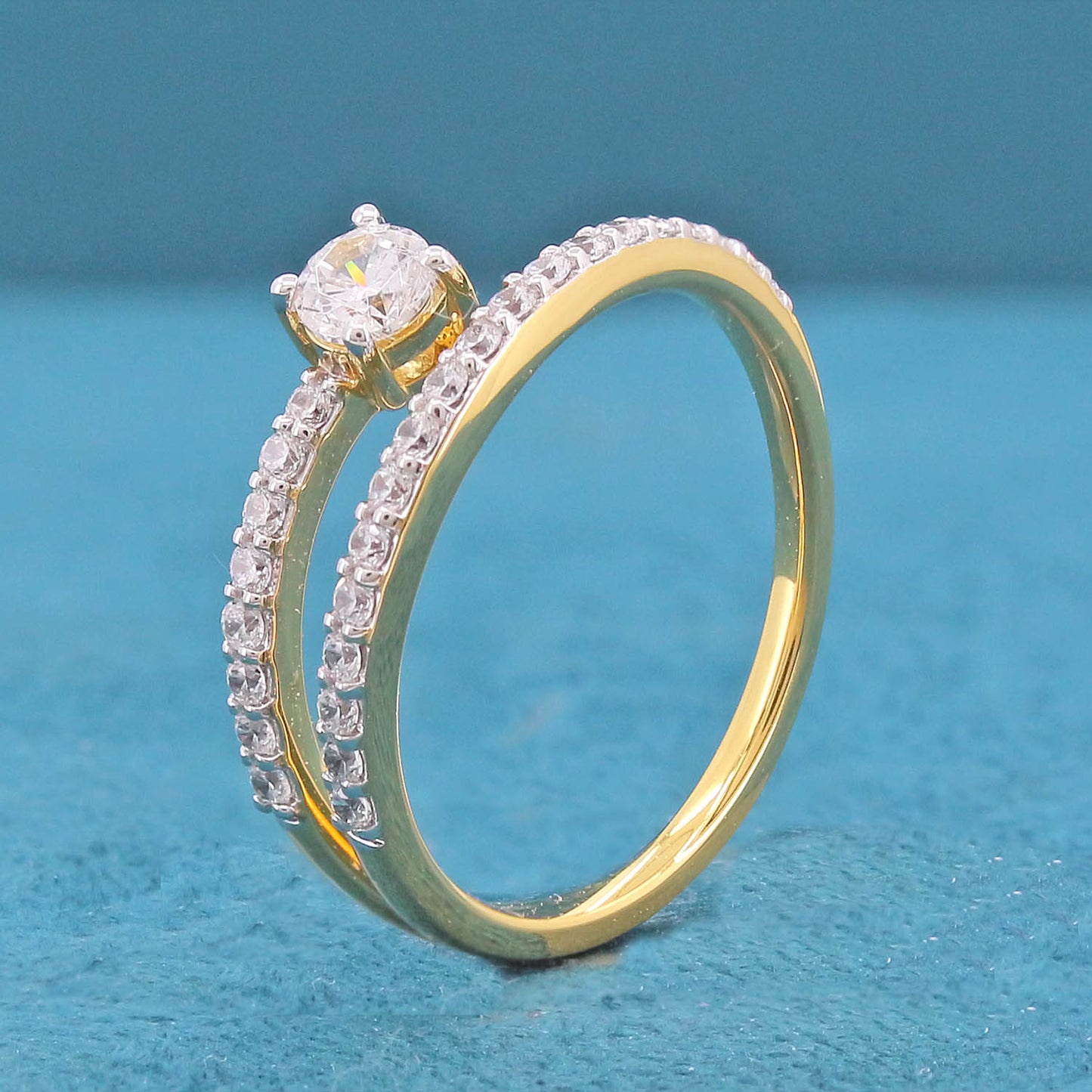 Olira Diamond Ring