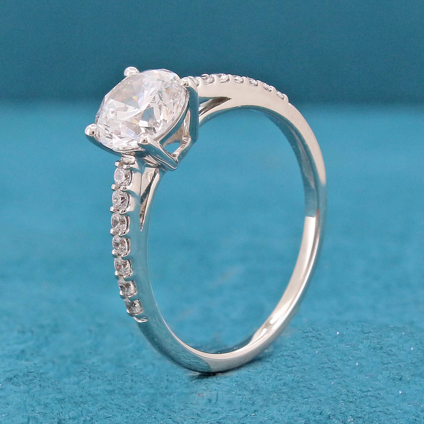 Aurein Diamond Ring