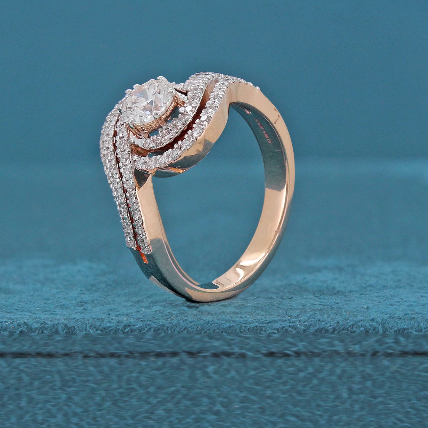 Caelis Diamond Ring