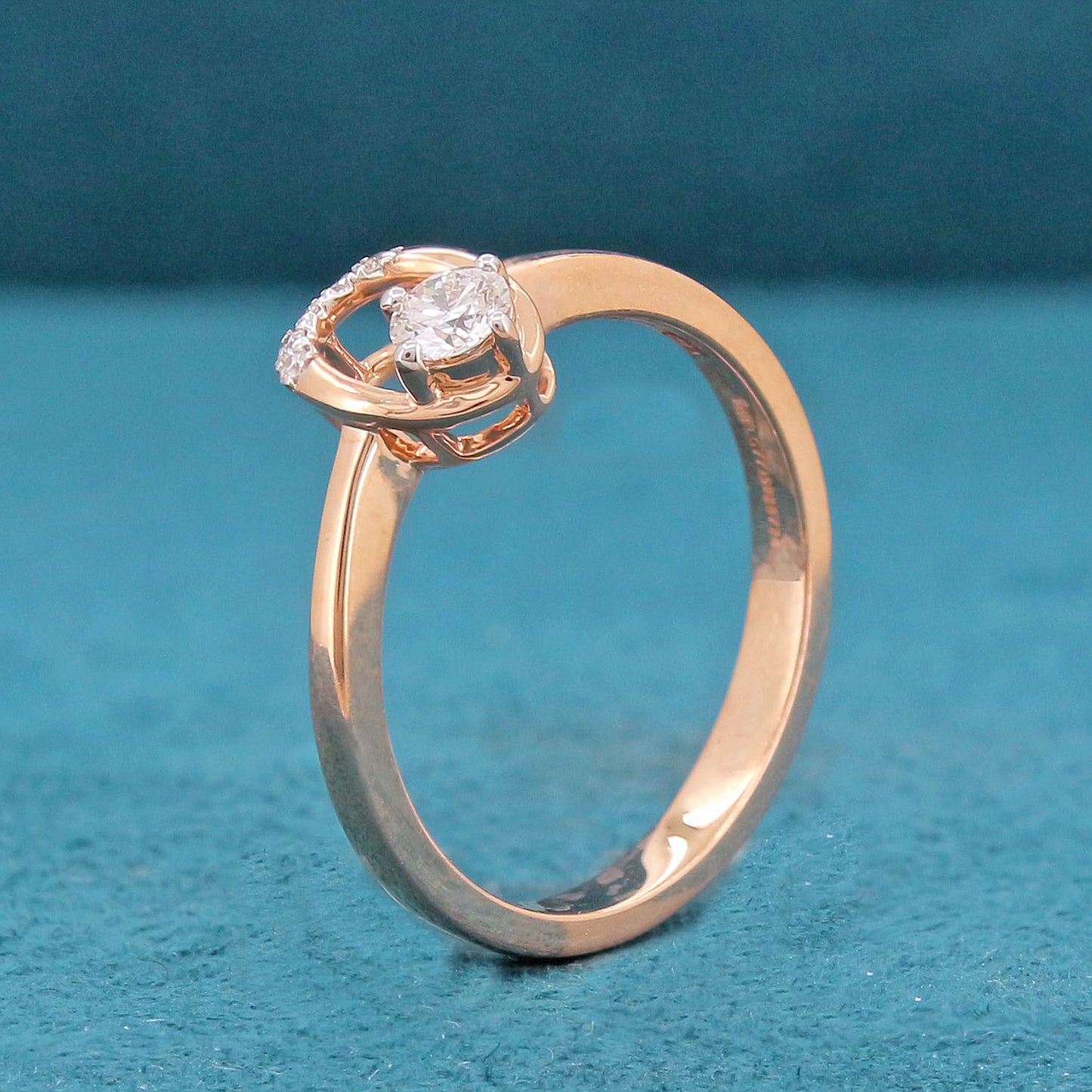 Aurela Diamond Ring