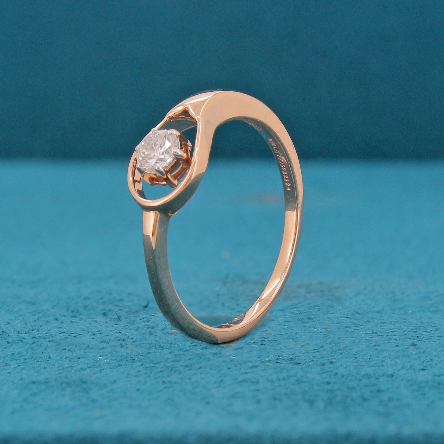 Noven Solitaire Diamond Ring