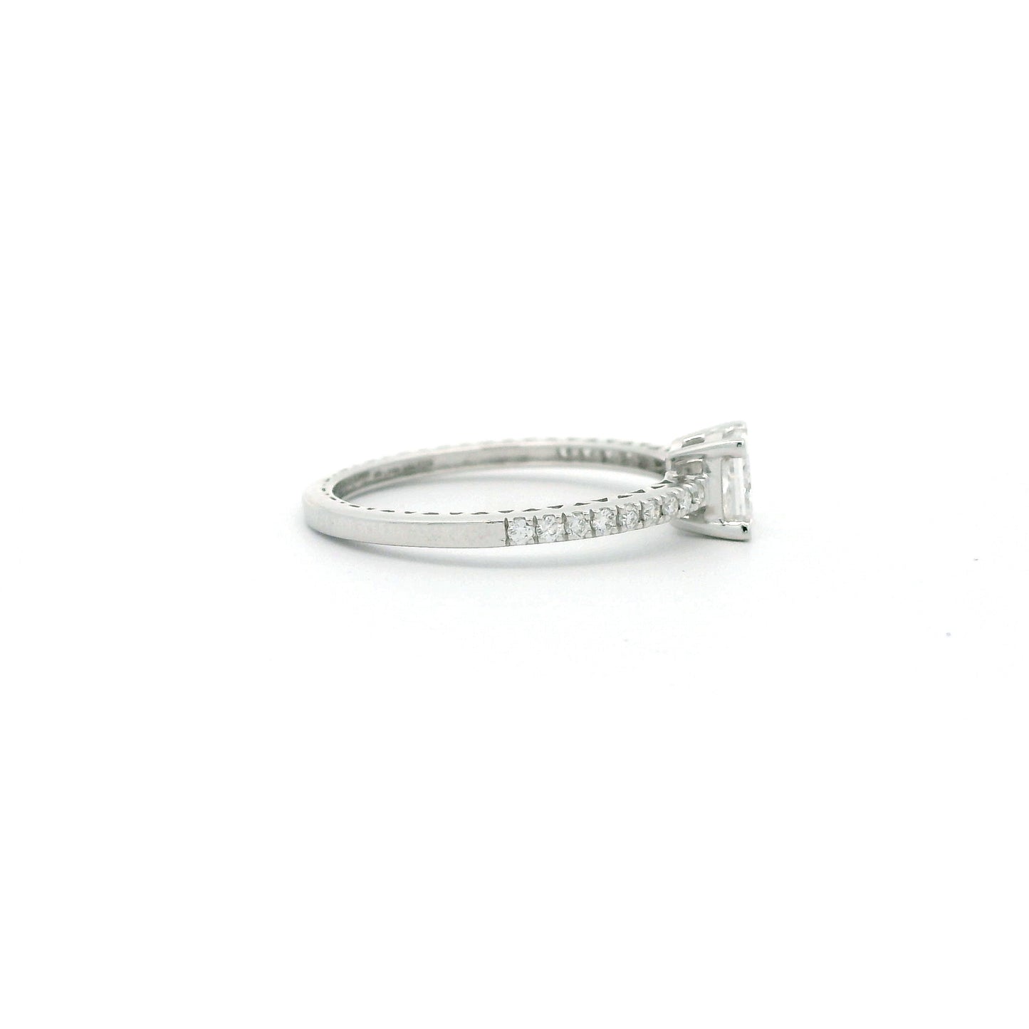 Orna Box Diamond Ring