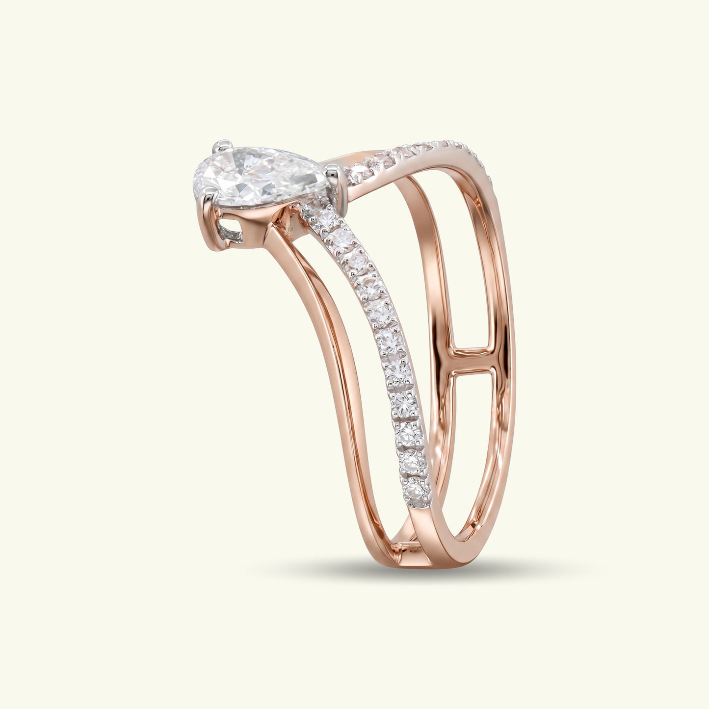 Veylora Flare Diamond Ring