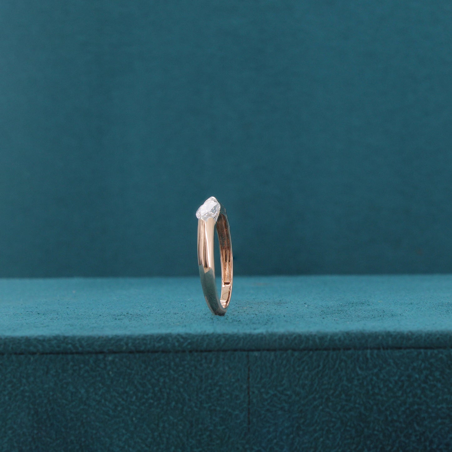 Mirelle Glow Diamond Ring