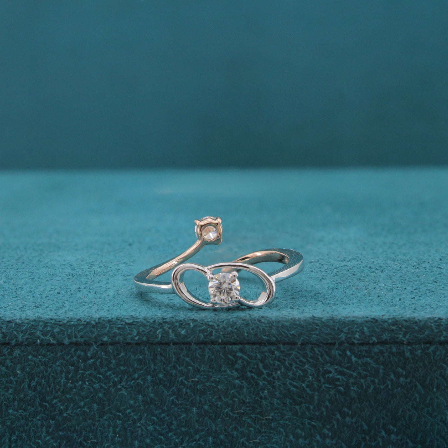 Lyara Glow Diamond Ring