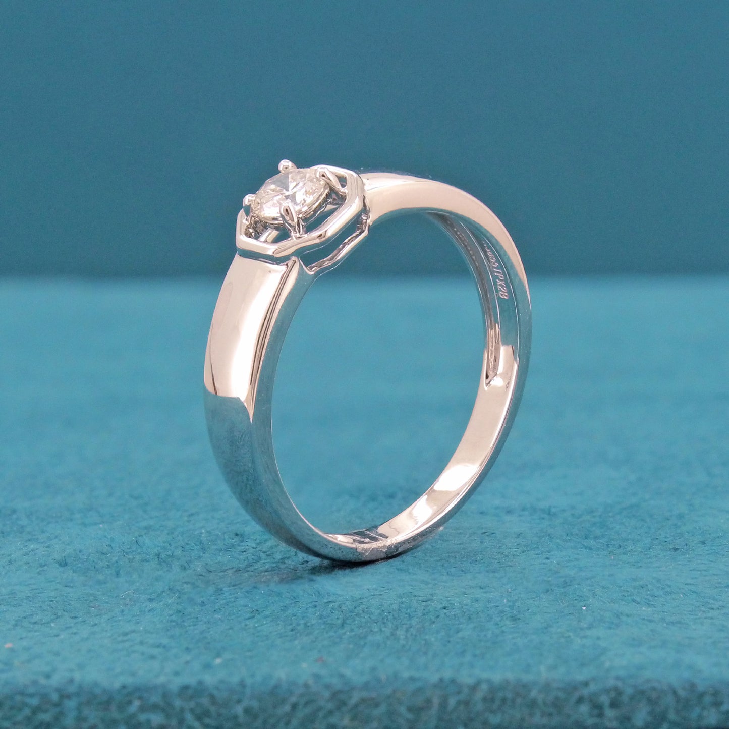 Valrik Solitaire Mens Diamond Ring