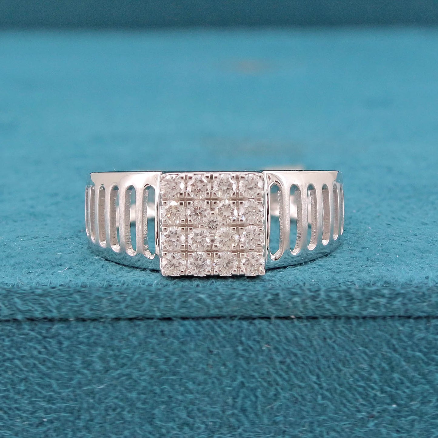 Varek Box Mens Diamond Ring