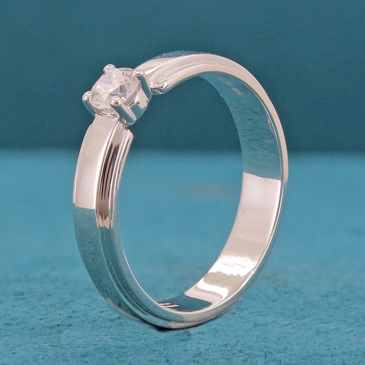 Tyven Solitaire Mens Diamond Ring