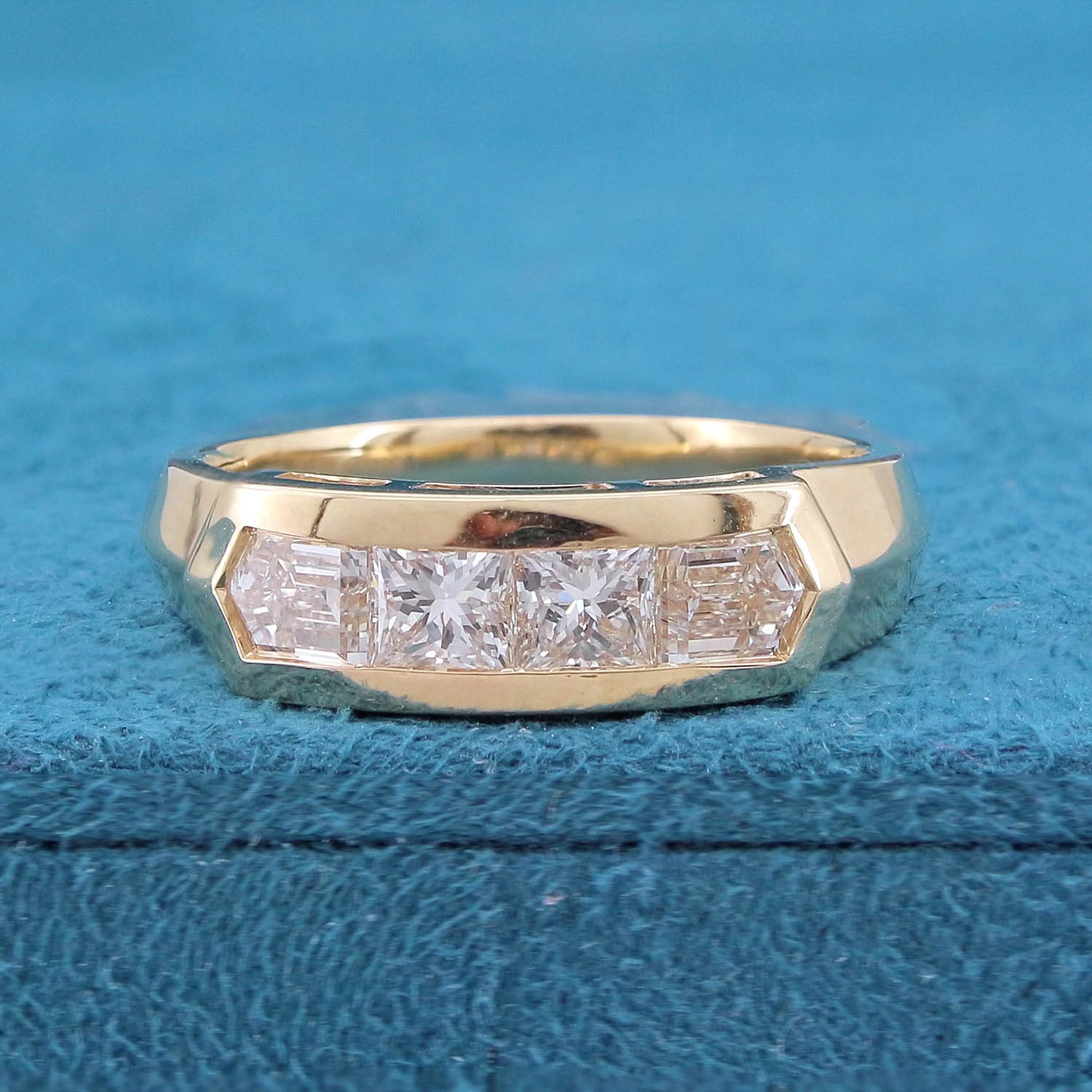 Renlor Crest Mens Diamond Ring