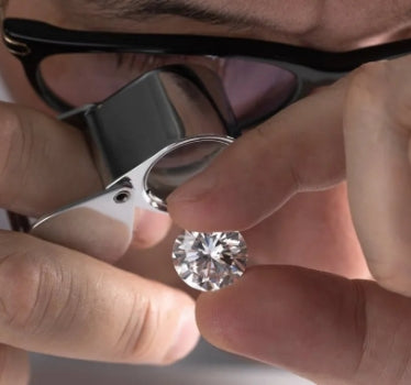 Diamond Certification: Guaranteeing Unparalleled Quality!