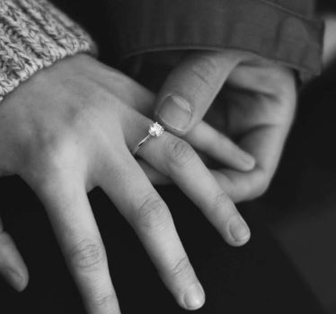 The Ultimate Guide to Buying an Engagement Ring