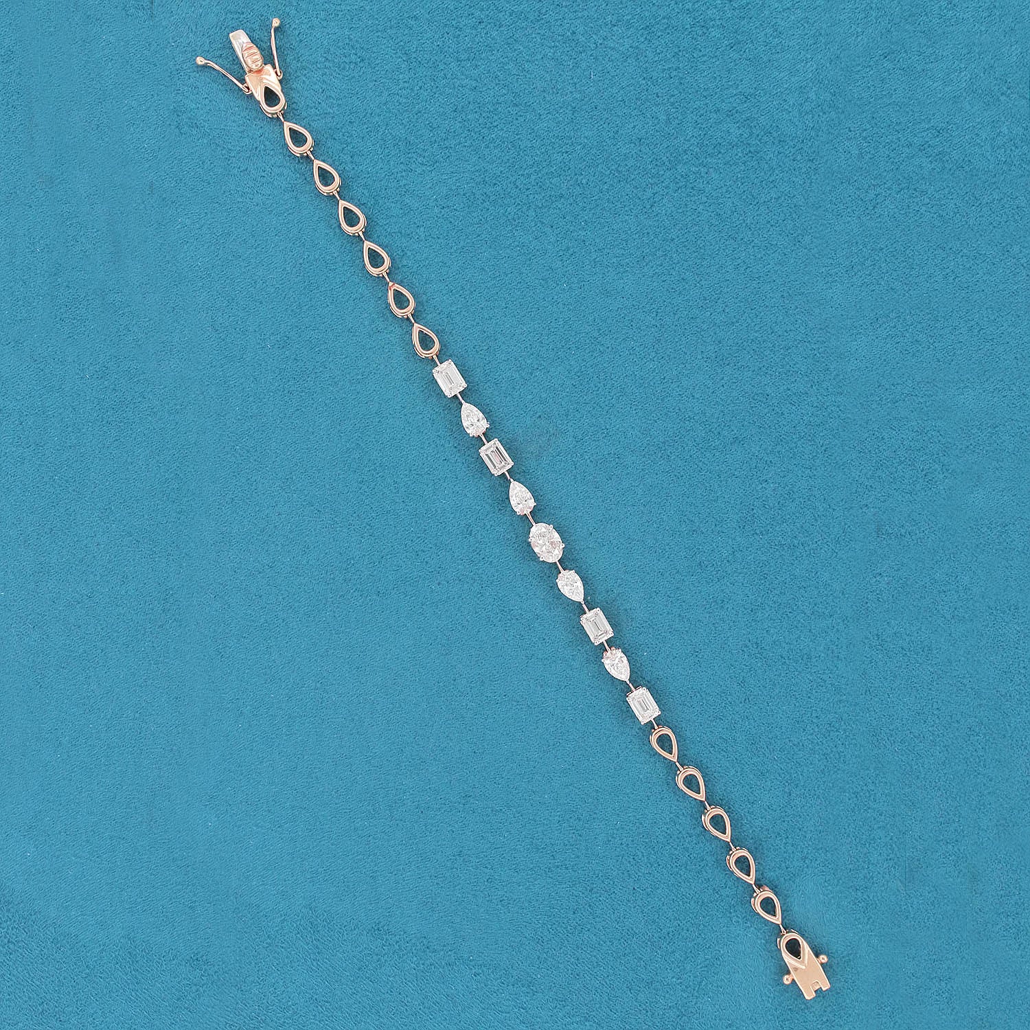 Kaelis Band Diamond Chain Bracelet