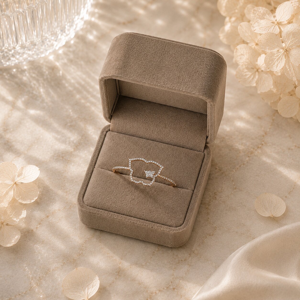 Papillon Contour Diamond Bracelet