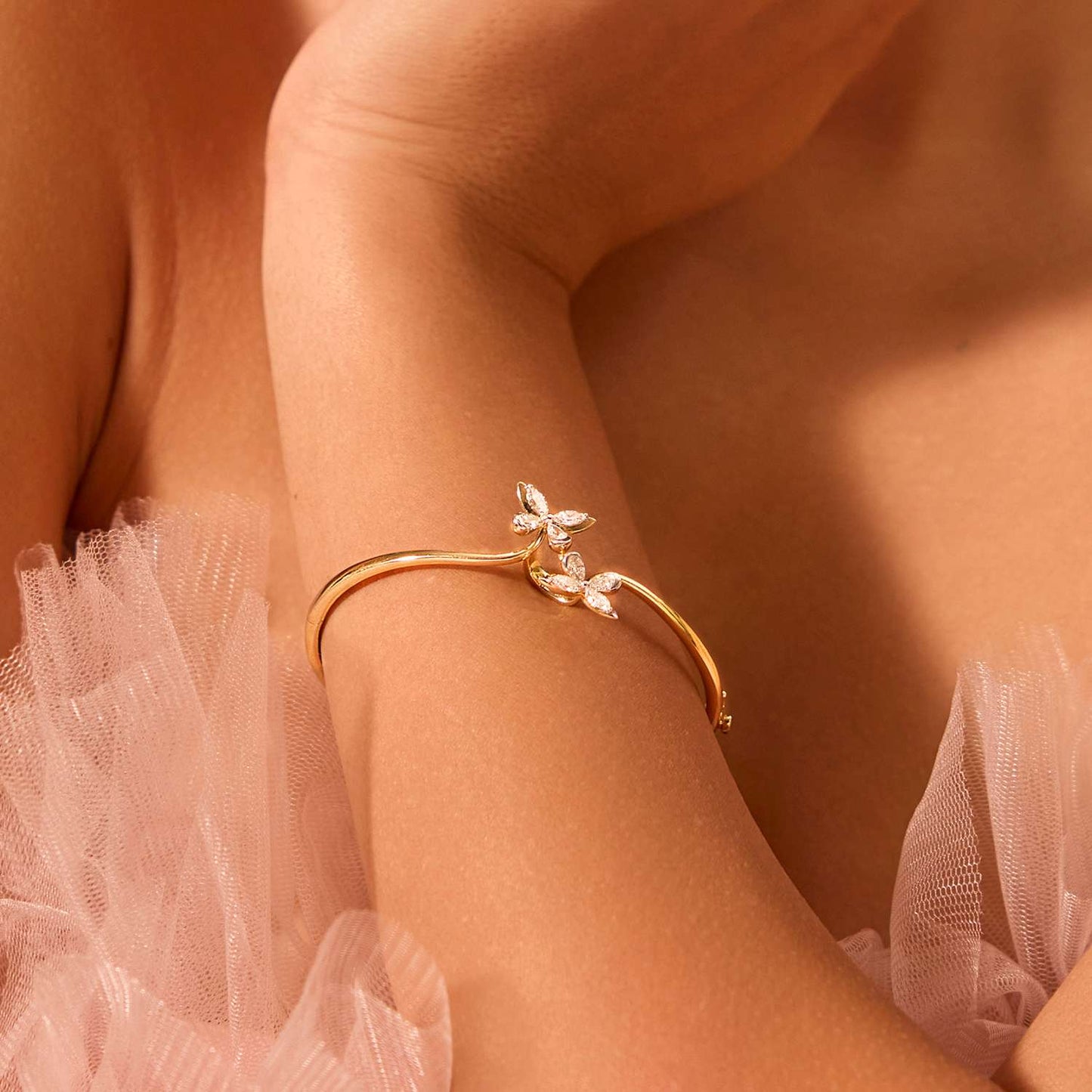 Twin Flame Icon Diamond Bracelet