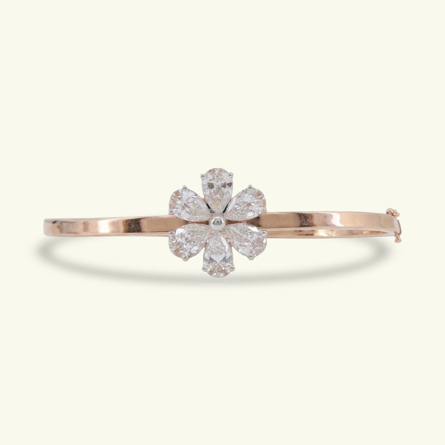 Elarin Floral Diamond Oval Kada