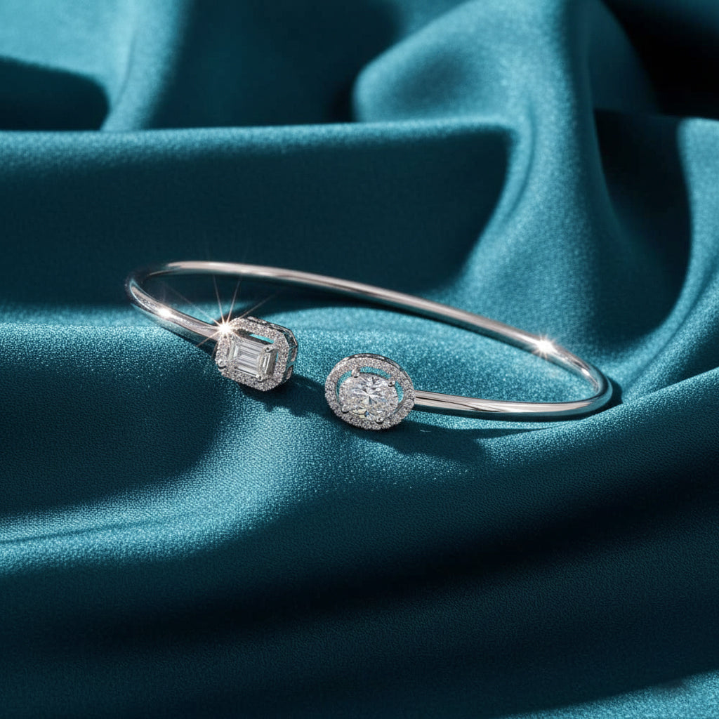 Halien Crest Diamond Flexible Bracelet