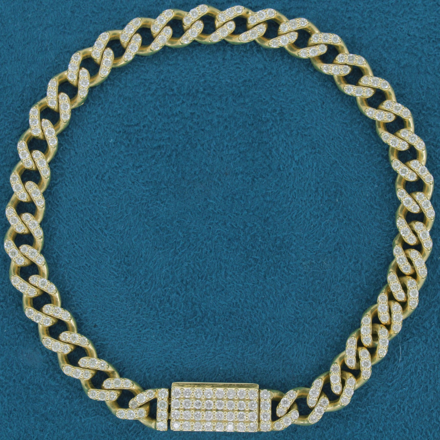 Velora Wave Bracelet