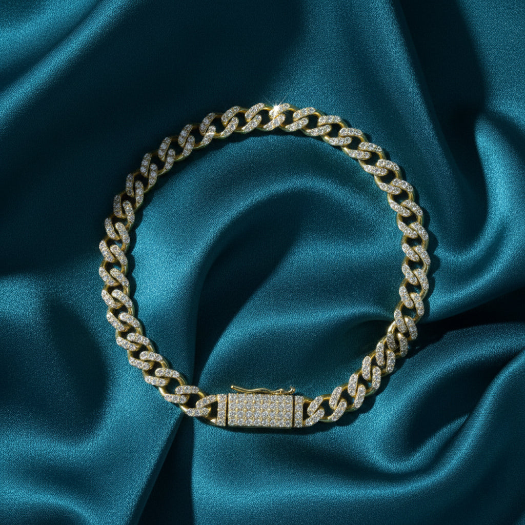 Velora Wave Bracelet