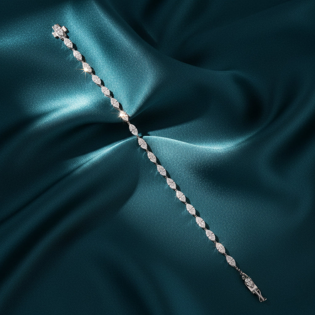 Veylin Crest Diamond Tennis Bracelet