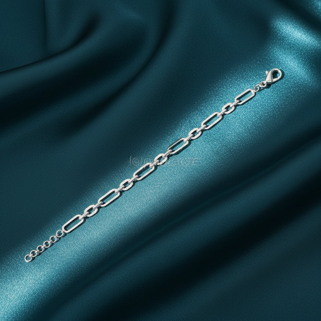 Merian Band Diamond Tennis Bracelet