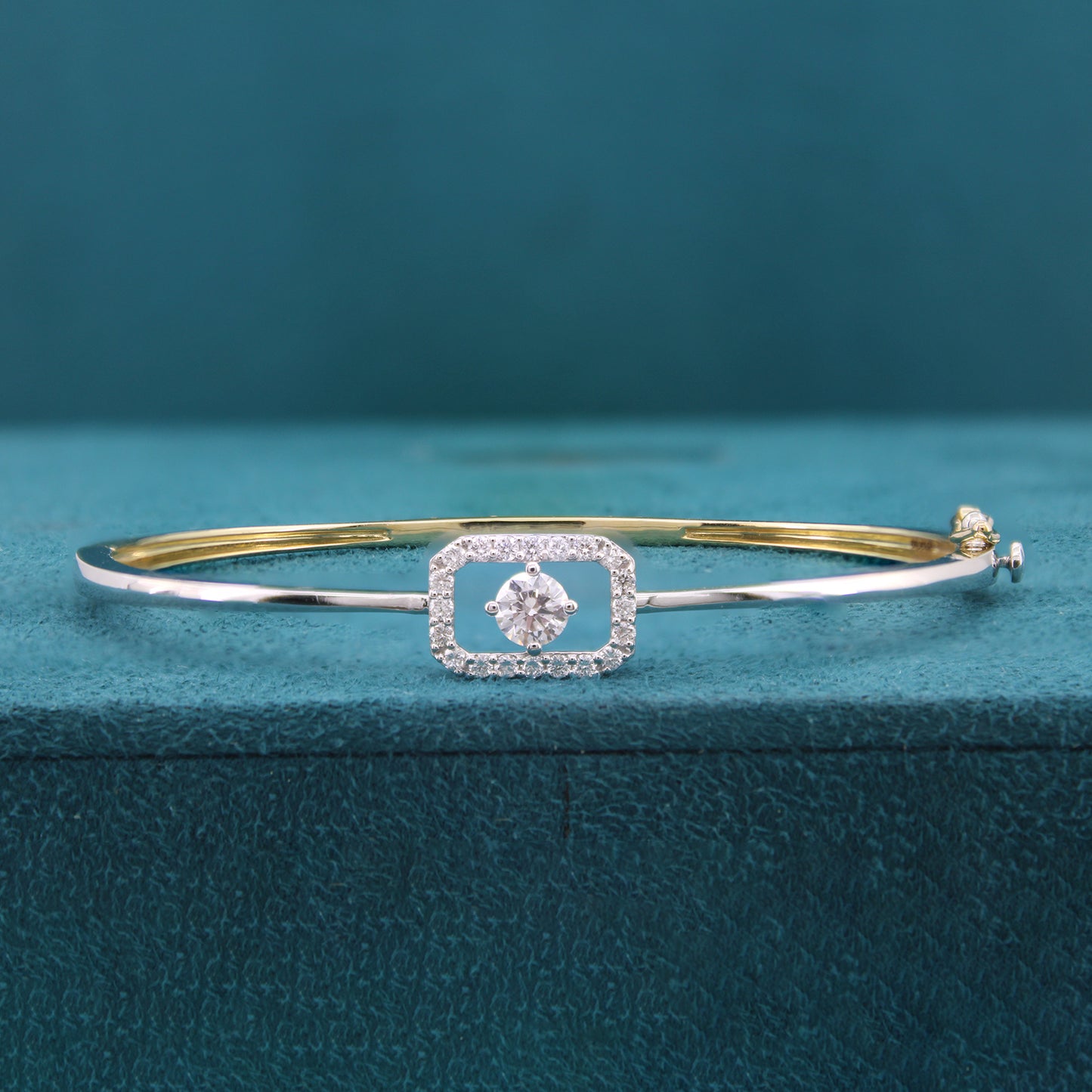 Elara Flow Diamond Bracelet