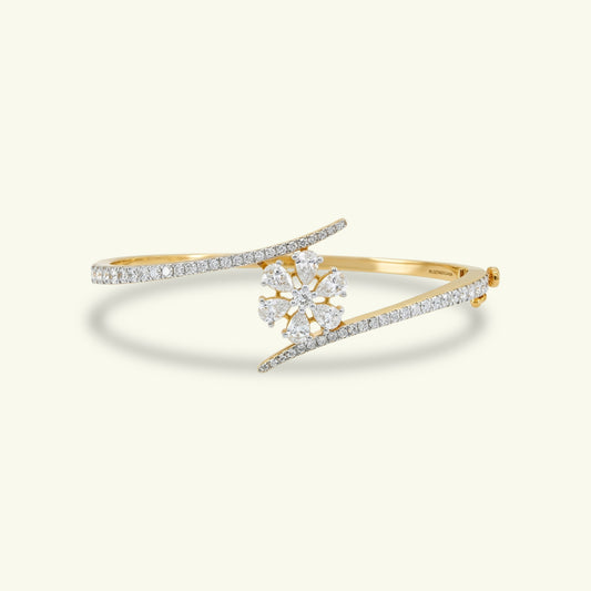 Kalyx Oval Diamond Kada