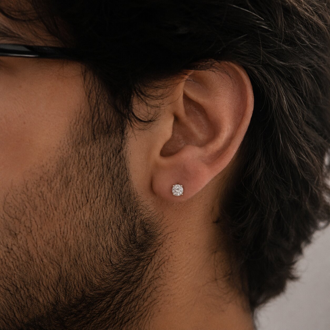 Elaris Halo Diamond Earrings