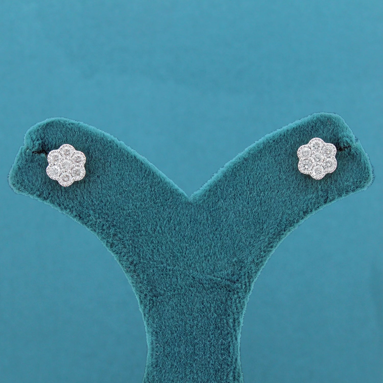 Elvaya Diamond Stud Earrings