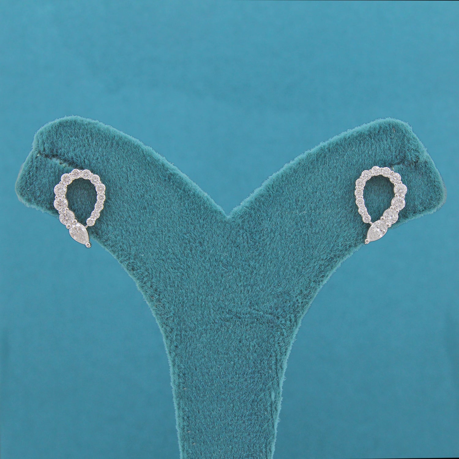 Soline Diamond Stud Earrings