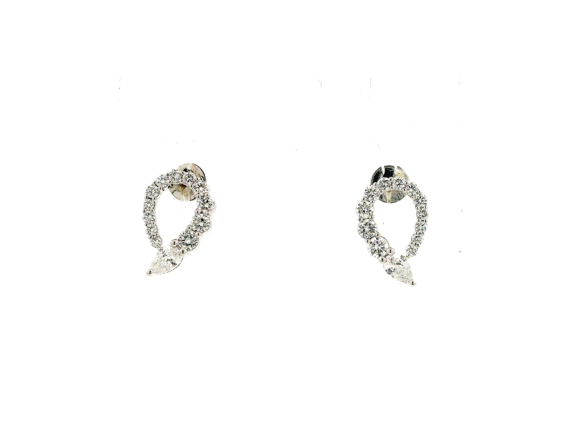 Soline Diamond Stud Earrings