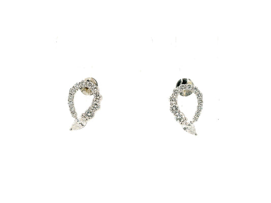 Soline Diamond Stud Earrings