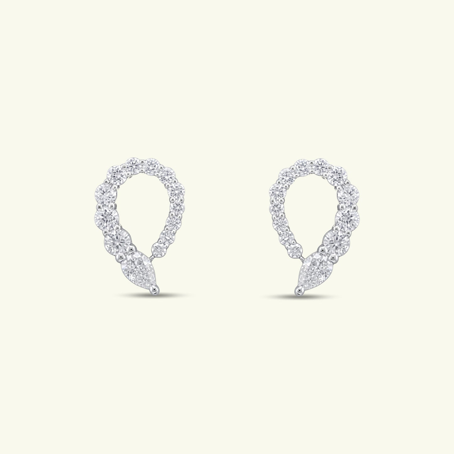 Soline Diamond Stud Earrings