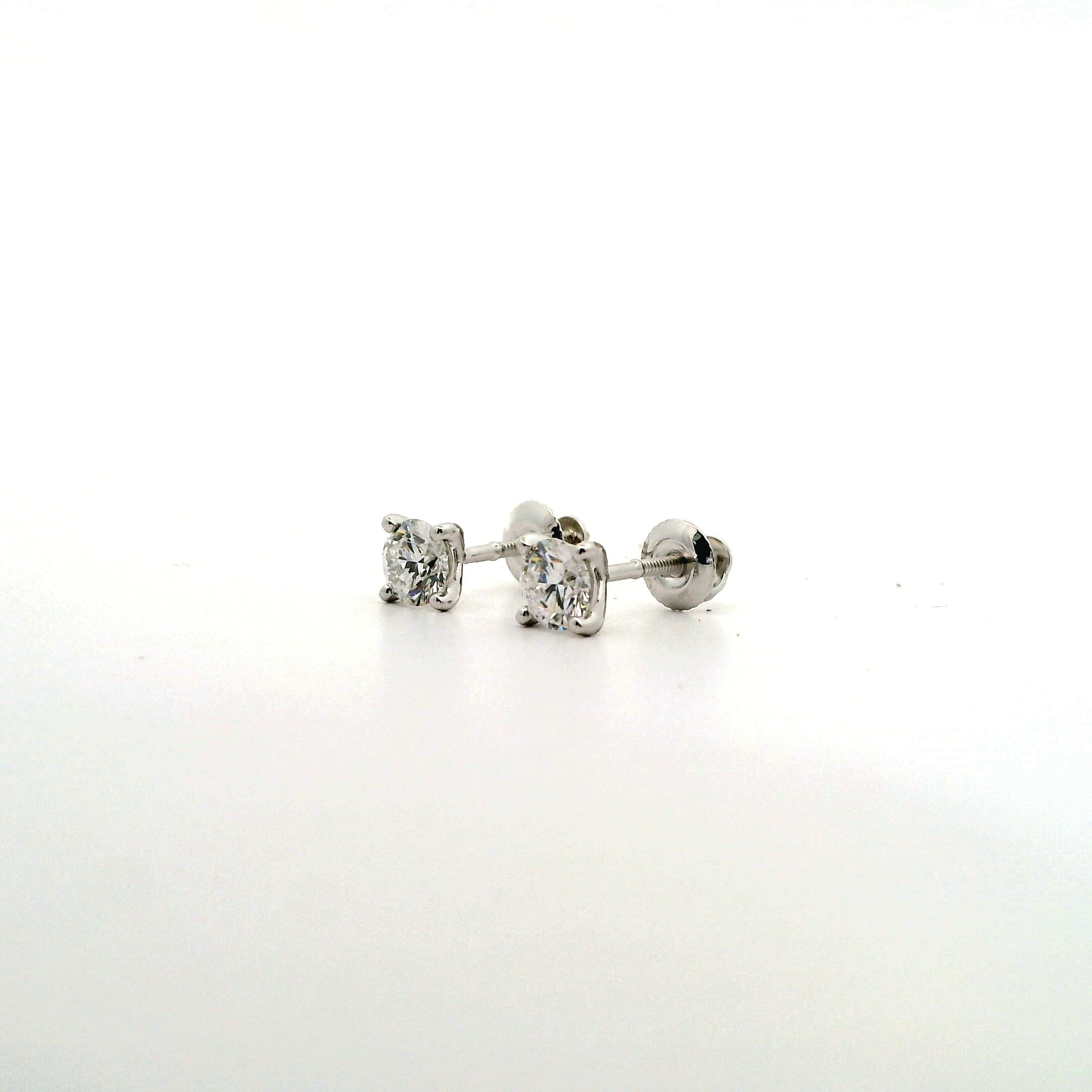 Reyla Solitaire Diamond Stud Earrings