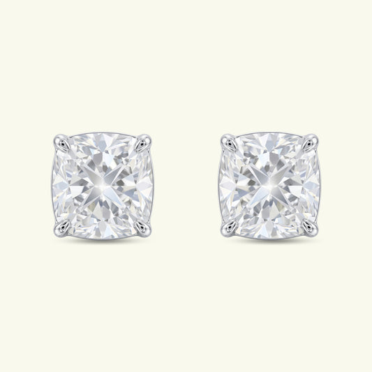 Veluna Solitaire Diamond Stud Earrings