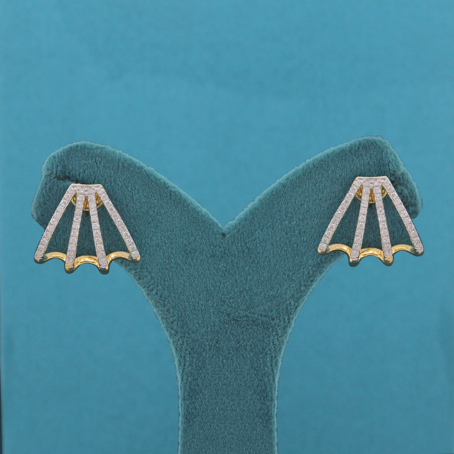 Virella Diamond Hoop Earrings