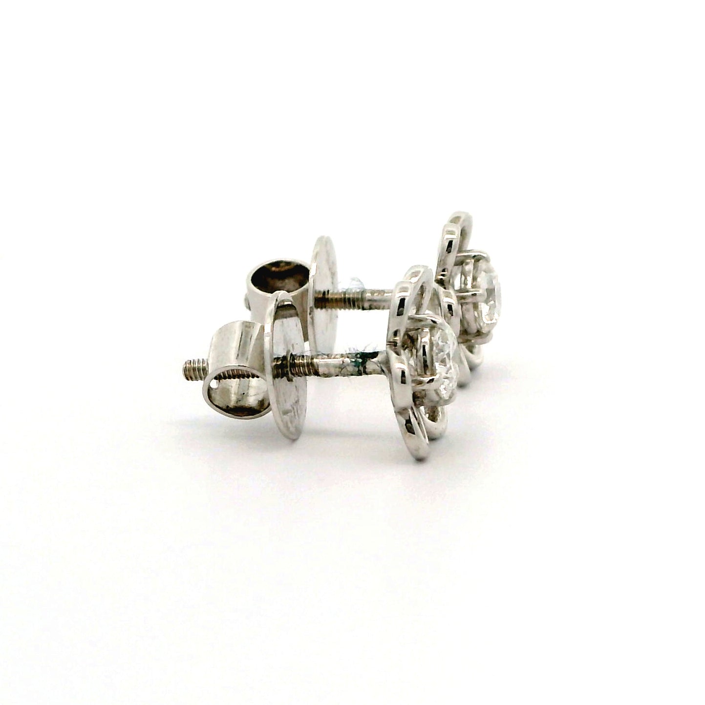 Nayeli Solitaire Floral Diamond Stud Earrings