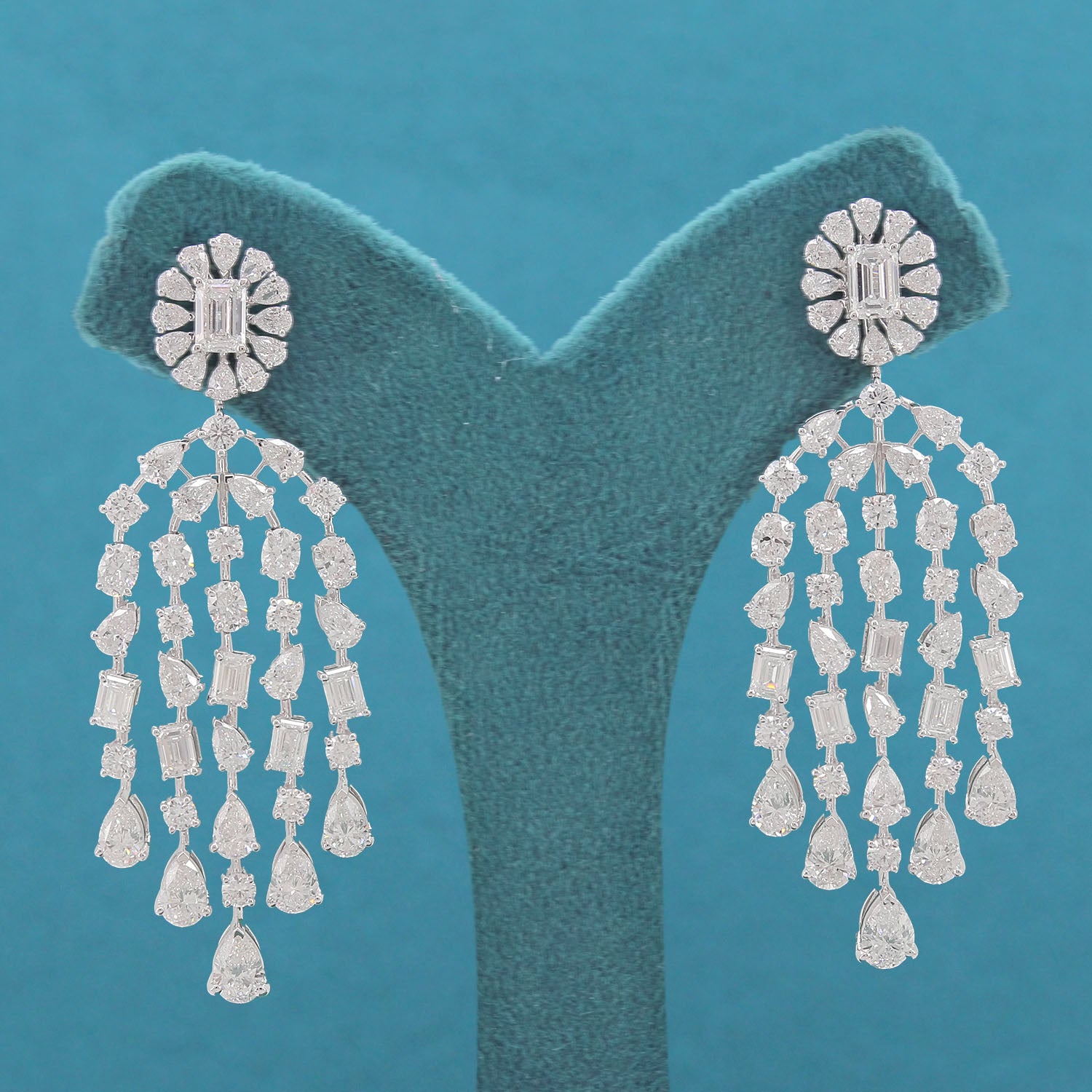  Selara Muse Diamond Earrings